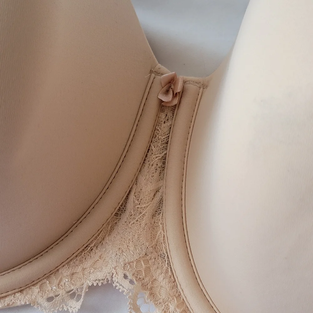 44D Lightly Lined Underwire Strapless Multi-way Bra | Auden